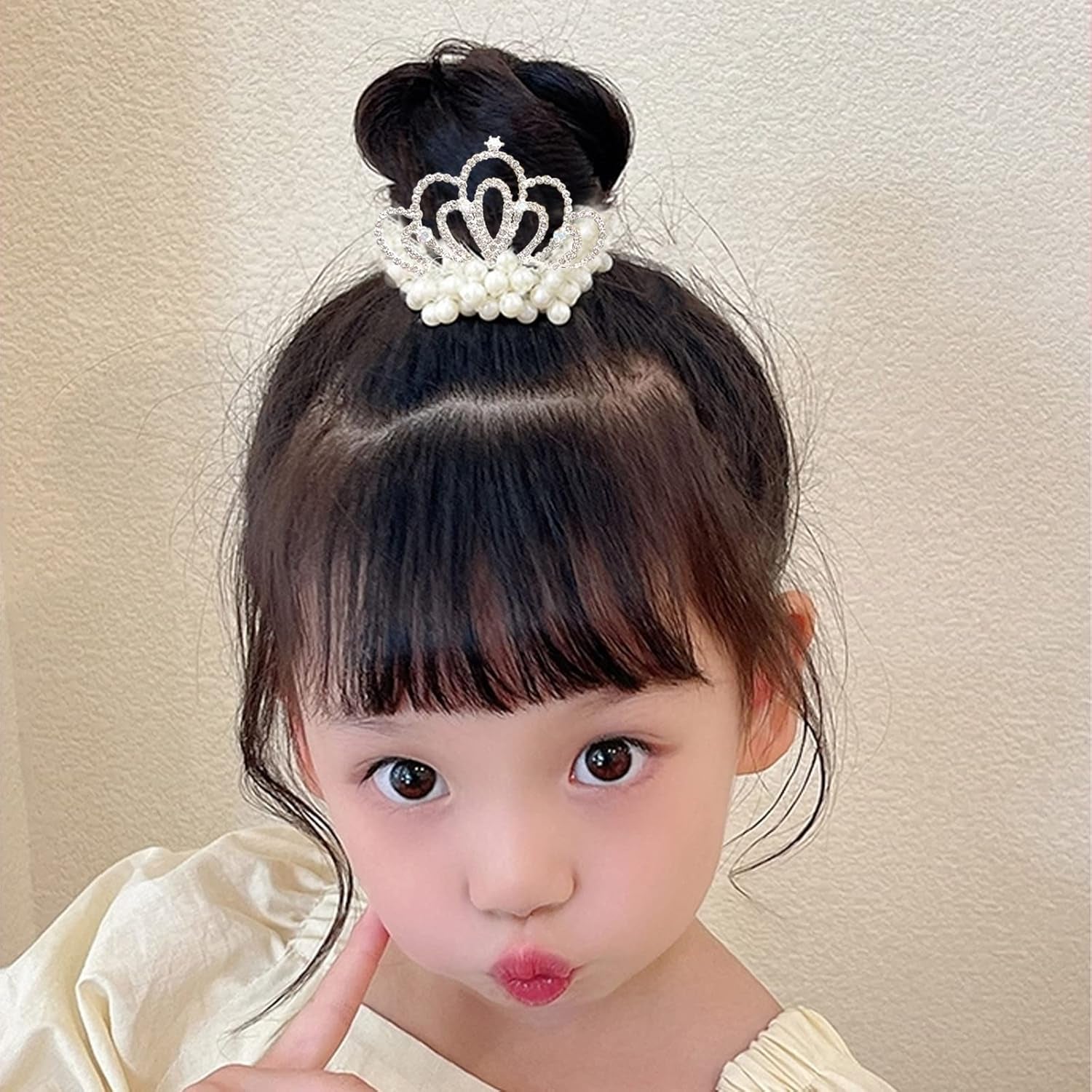 Baby Toddler Hair Ties, Pearl Beads Hair Scrunchies with Crown, Hair Ties Band Elastic Hari Bands Ponytail Holders Hair Accessories for Princess Crystal Shiny Tiaras Headbands (Cloud)